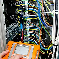 PQM-703 Анализатор параметров качества электрической энергии
