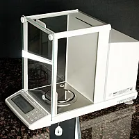 Аналитические весы серии HR-i: HR-300i и HR-202i